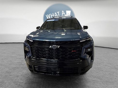 Certified 2025 Chevrolet Traverse RS w/ LPO, Floor Liner Package image 9