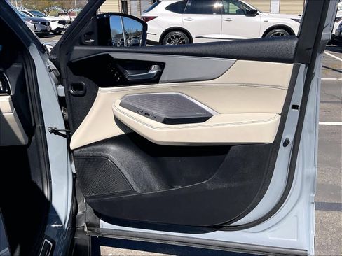 Used 2025 Acura MDX A-Spec image 26