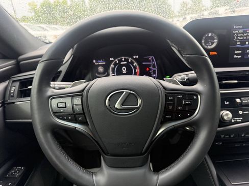 Used 2022 Lexus ES 350 w/ Premium Package FWD image 23