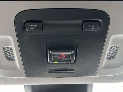 Used 2024 Toyota Camry SE FWD image 31
