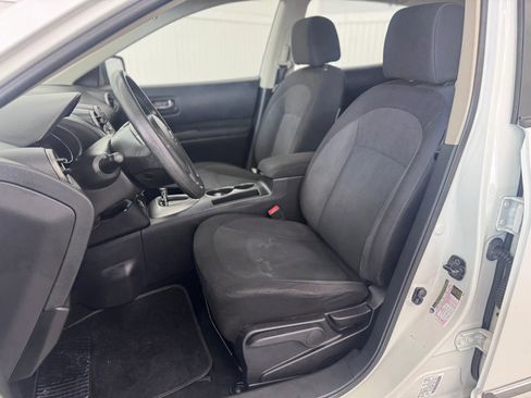 Used 2011 Nissan Rogue S image 9