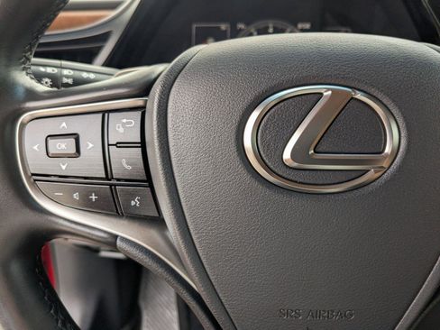 Certified 2025 Lexus ES 350 w/ Premium Package FWD image 22