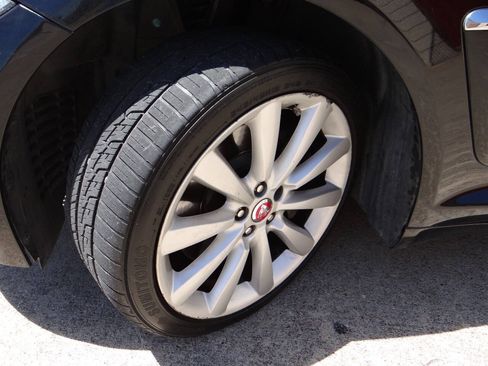 Used 2015 Jaguar XF Portfolio AWD/4WD image 19
