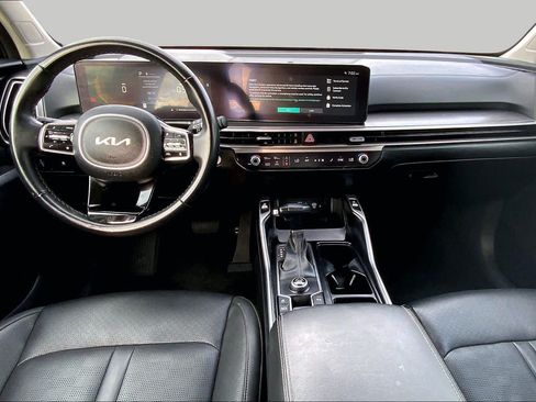 Used 2024 Kia Sorento S w/ Panoramic Sunroof Package FWD image 14