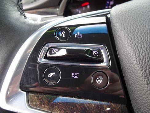 Used 2016 Cadillac XTS Luxury image 28