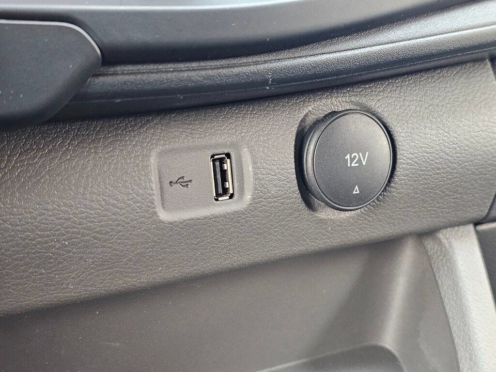 Used 2025 Ford Transit 250 148 High Roof AWD image 32