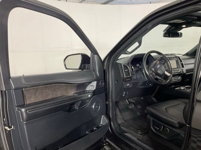 Used 2021 Ford Expedition Limited AWD/4WD image 26