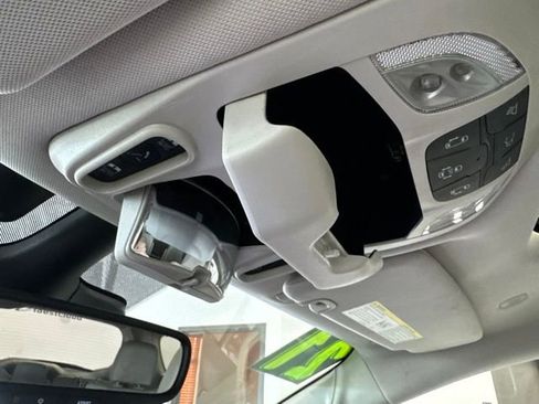 Used 2021 Chrysler Pacifica Limited w/ Premium & Safety Sphere Group AWD/4WD image 46
