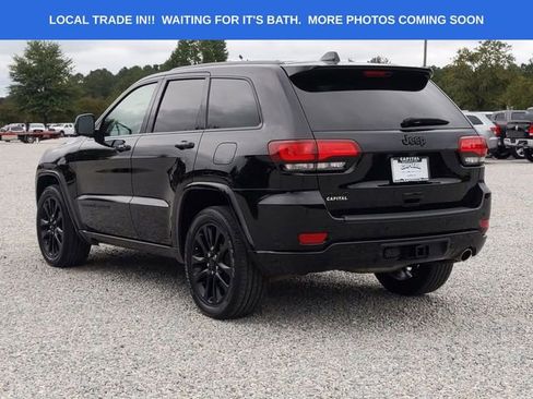 Used 2019 Jeep Grand Cherokee Altitude image 5