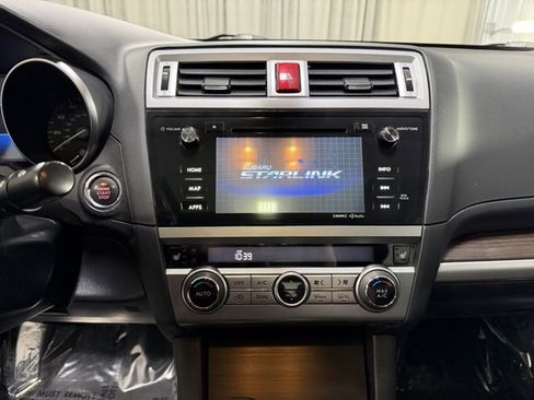 Used 2017 Subaru Legacy 2.5i Limited image 14