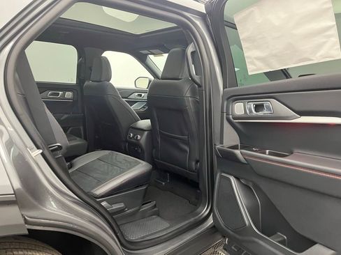 New 2026 Ford Explorer ST w/ Sun And Sound Package image 28