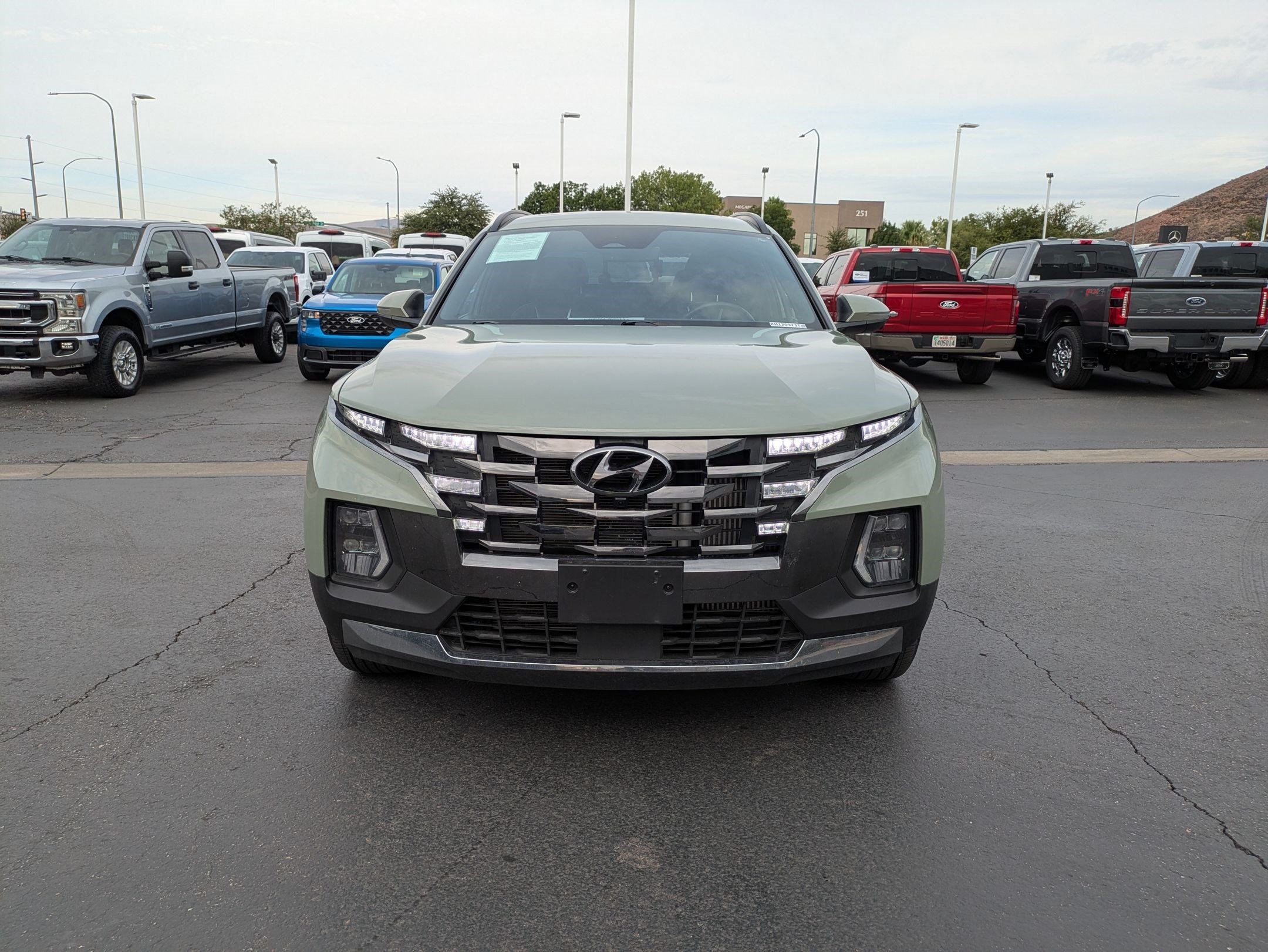 Used 2024 Hyundai Santa Cruz Limited AWD/4WD image 9