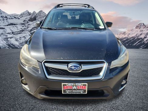 Used 2017 Subaru Crosstrek 2.0i Limited image 9