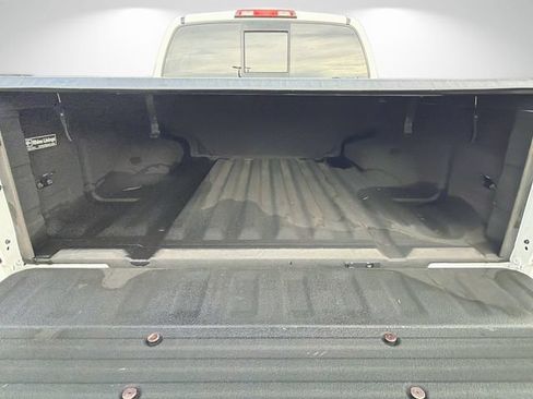 Used 2019 Nissan Frontier SV RWD image 10