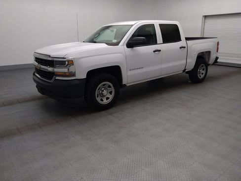 Used 2018 Chevrolet Silverado 1500 W/T RWD image 2