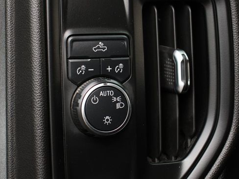 Used 2020 Chevrolet Silverado 2500 W/T w/ WT Convenience Package image 21