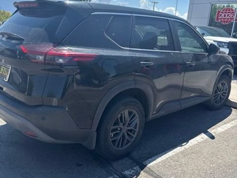 Certified 2022 Nissan Rogue S FWD image 8