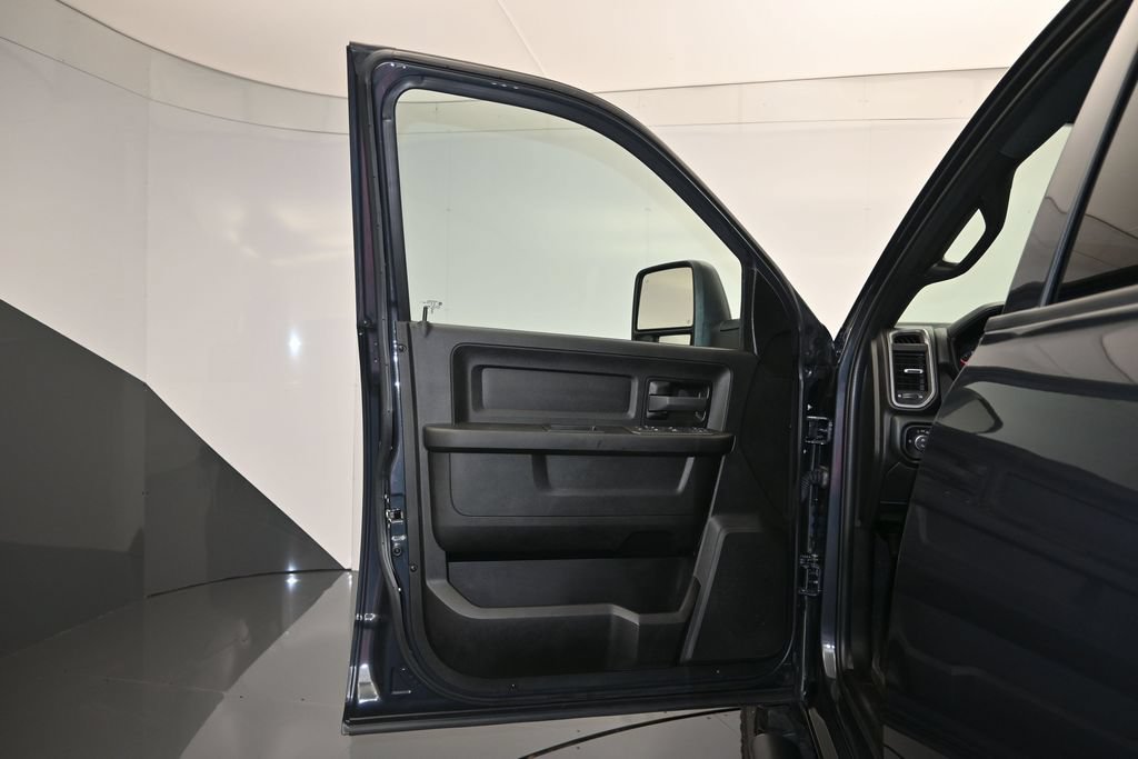 Used 2026 RAM 2500 Warlock w/ Safety Group AWD/4WD image 10