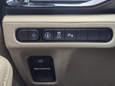 Certified 2023 Acura MDX FWD w/ Technology Package image 22