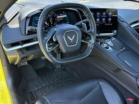 Used 2023 Chevrolet Corvette Stingray Convertible w/ Z51 Performance Package RWD image 12