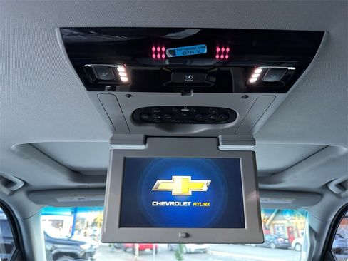 Used 2017 Chevrolet Tahoe Premier image 19