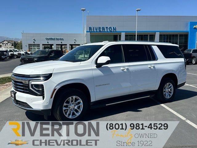 Certified 2025 Chevrolet Suburban LT AWD/4WD image 1