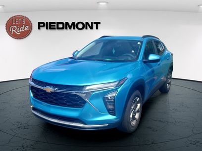 Used 2026 Chevrolet Trax LT w/ Driver Confidence Package