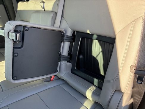 New 2026 Chevrolet Silverado 1500 LTZ w/ LTZ Premium Package image 32