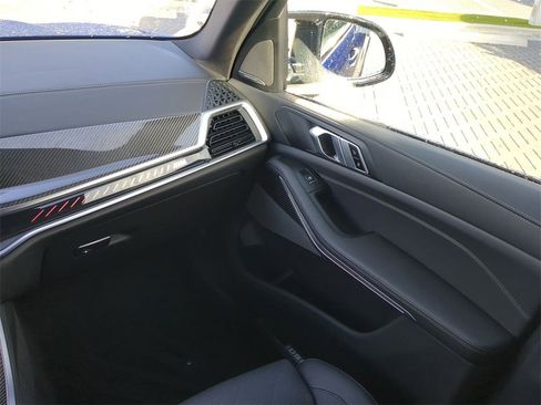 Used 2026 BMW X5 M60i image 18