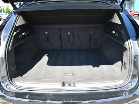 Used 2023 Buick Envision Avenir AWD/4WD image 7