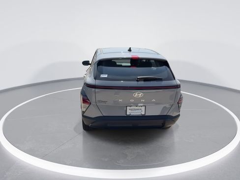 New 2026 Hyundai Kona SE AWD/4WD image 7