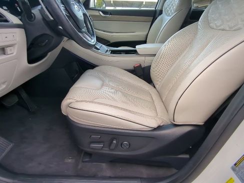 Used 2021 Hyundai Palisade Limited image 15
