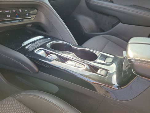 Used 2022 Buick Envision Preferred image 29