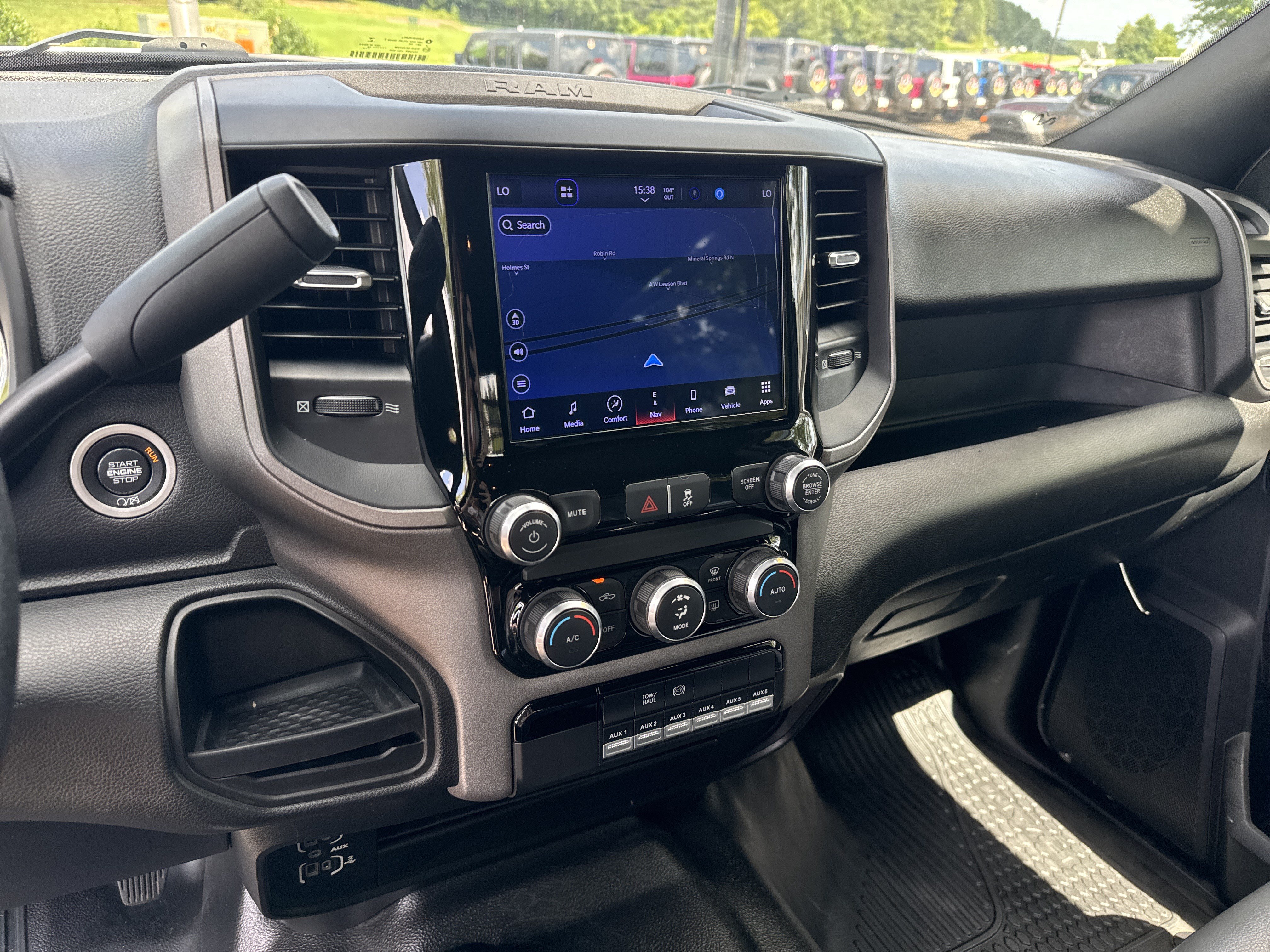 Used 2022 RAM 4500 Tradesman w/ Chrome Appearance Group AWD/4WD image 24