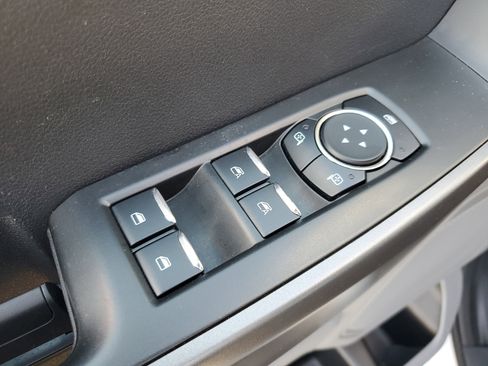 Used 2025 Ford F250 XLT image 23