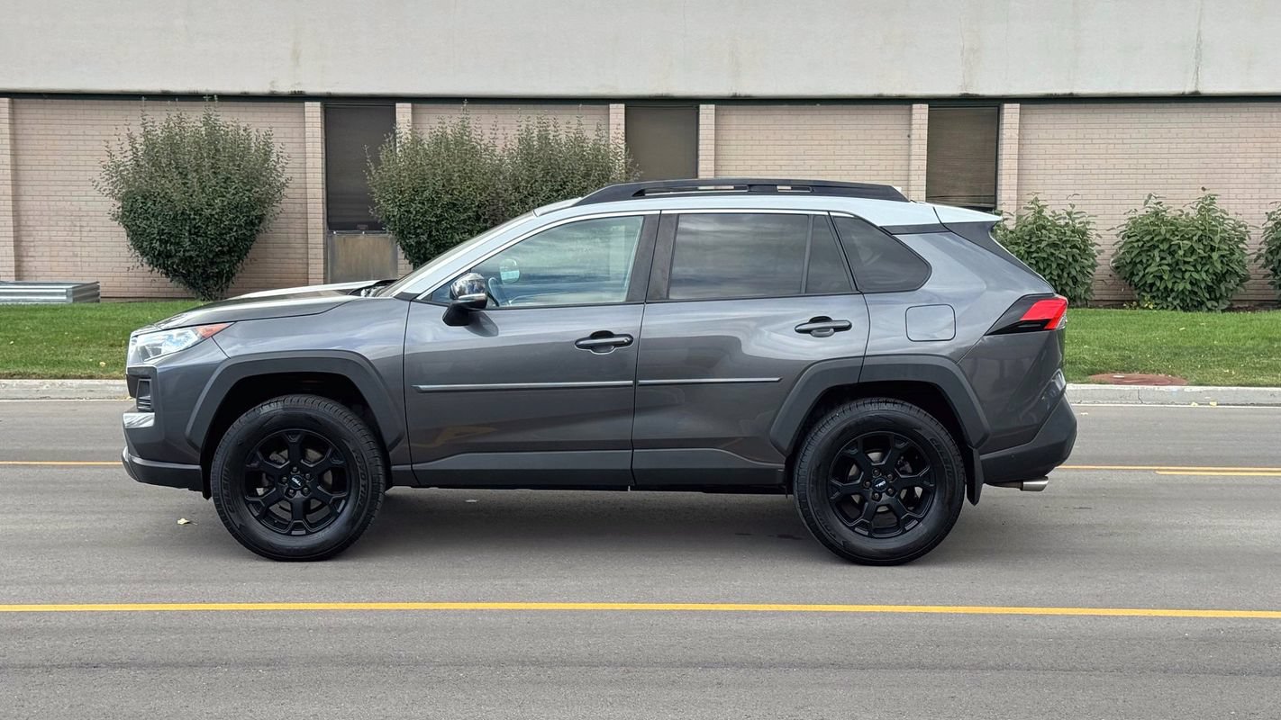 Used 2020 Toyota RAV4 TRD Off-Road w/ TRD Off-Road Weather Package AWD/4WD image 2