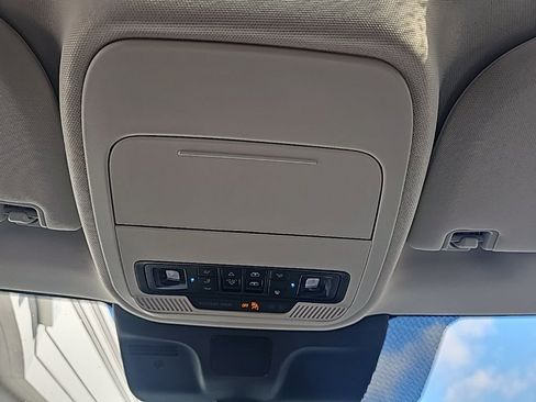 New 2026 Ford Expedition Max Platinum image 23