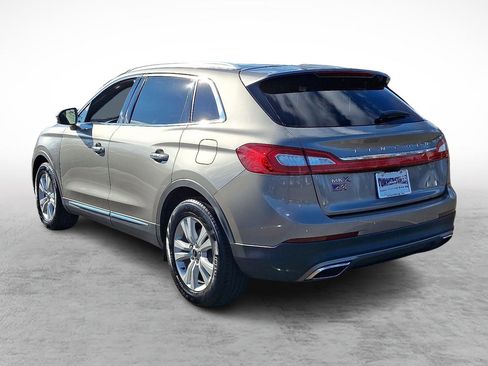 Used 2016 Lincoln MKX Premiere image 3