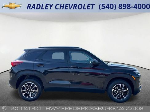 Certified 2025 Chevrolet TrailBlazer LT AWD/4WD image 20