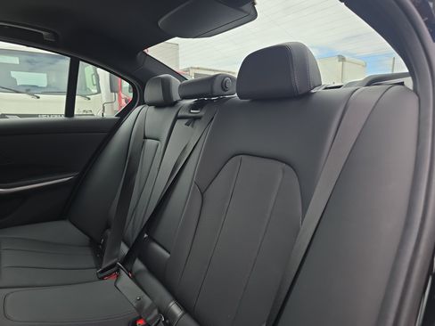 Used 2025 BMW 330i xDrive Sedan image 15