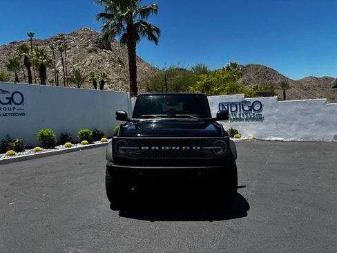 Used 2023 Ford Bronco Badlands AWD/4WD image 2