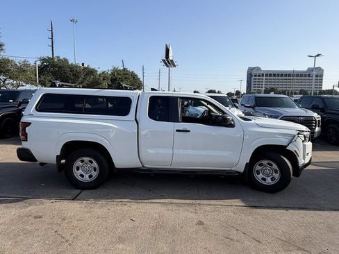 Used 2022 Nissan Frontier S w/ Technology Package RWD image 4