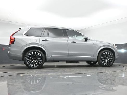 New 2026 Volvo XC90 T8 Plus w/ Protection Package Premier AWD/4WD image 44