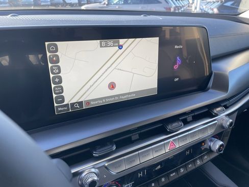 New 2025 Kia Telluride LX image 14