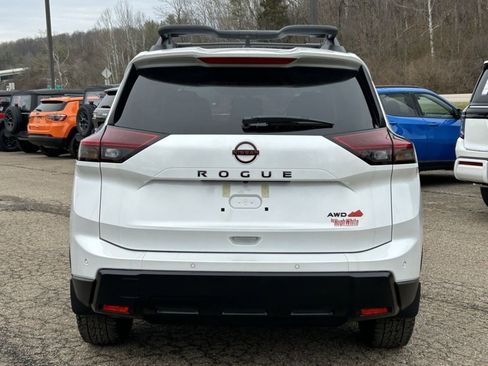 New 2026 Nissan Rogue SV w/ Rock Creek Premium Package image 5