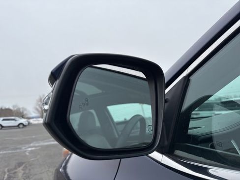 Used 2016 Toyota Highlander Limited image 18