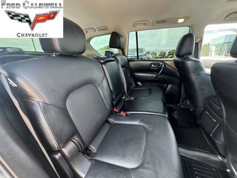 Used 2023 Nissan Armada SL RWD image 32