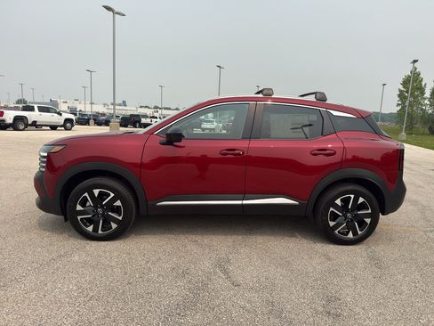 New 2026 Nissan Kicks SV w/ Interior Electronics Package AWD/4WD image 6