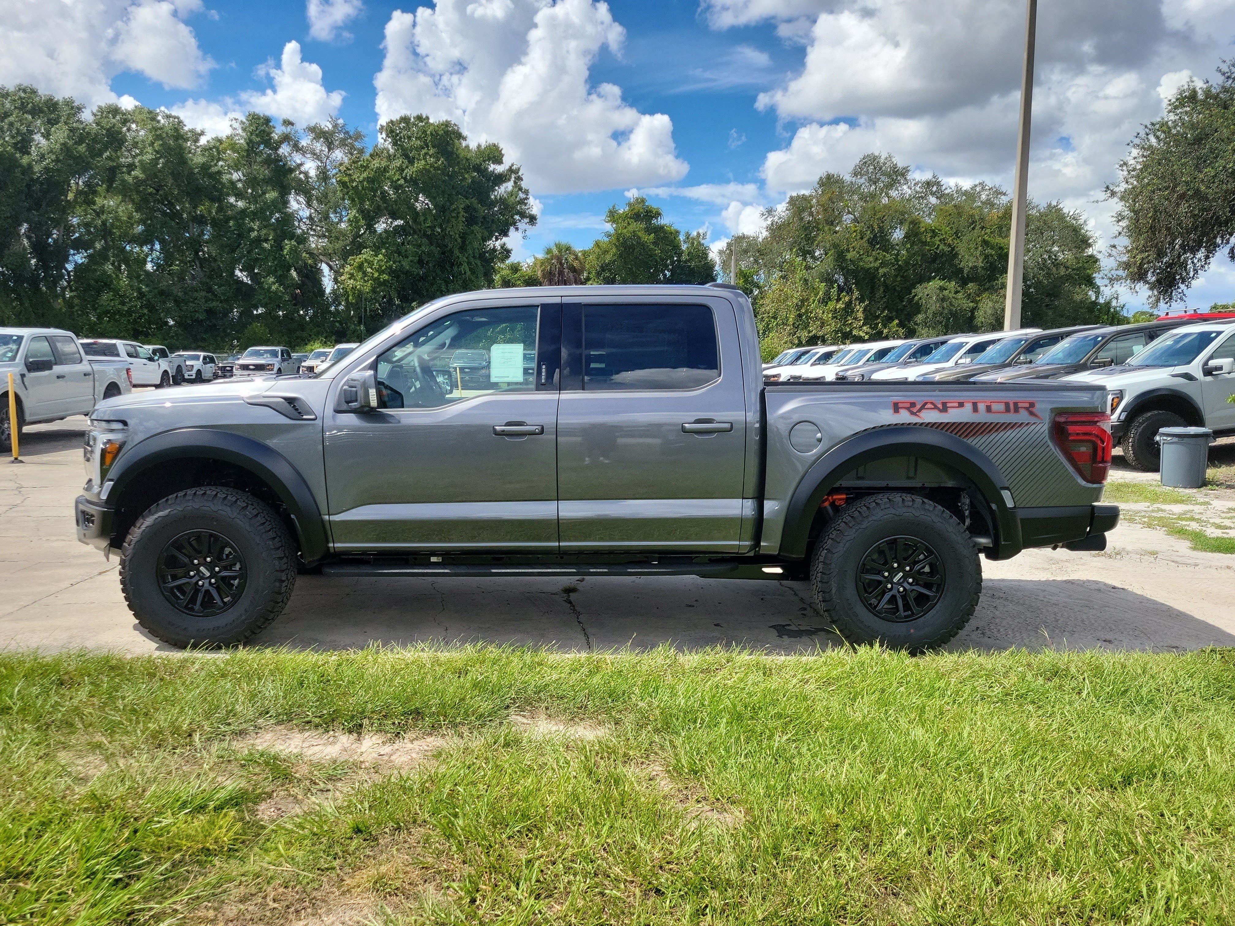 New 2026 Ford F150 Raptor AWD/4WD image 7