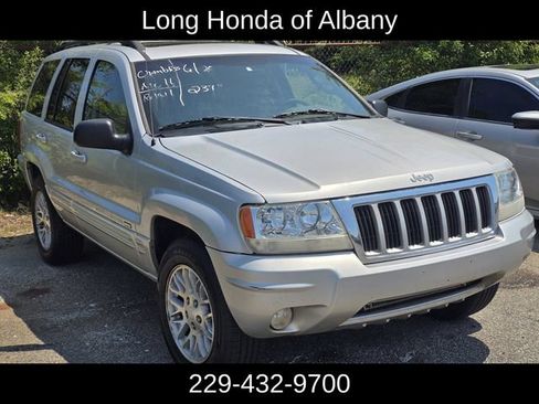 Used 2004 Jeep Grand Cherokee Limited w/ Trailer Tow Group IV AWD/4WD image 2